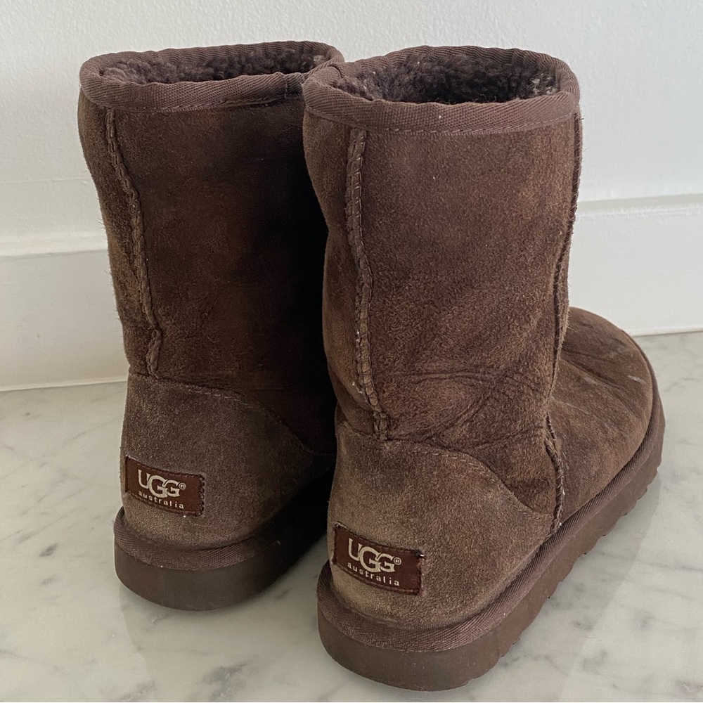 Women’s UGG Classic Short II Boot - Burnt Cedar